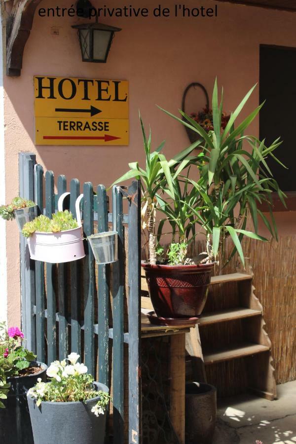 Hotel Le Dervois 代地区蒙蒂耶 外观 照片