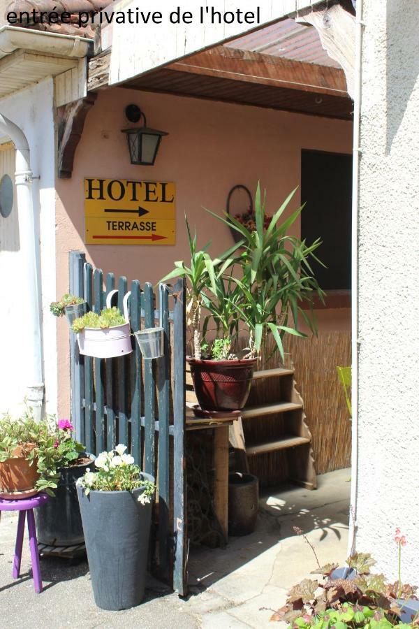 Hotel Le Dervois 代地区蒙蒂耶 外观 照片