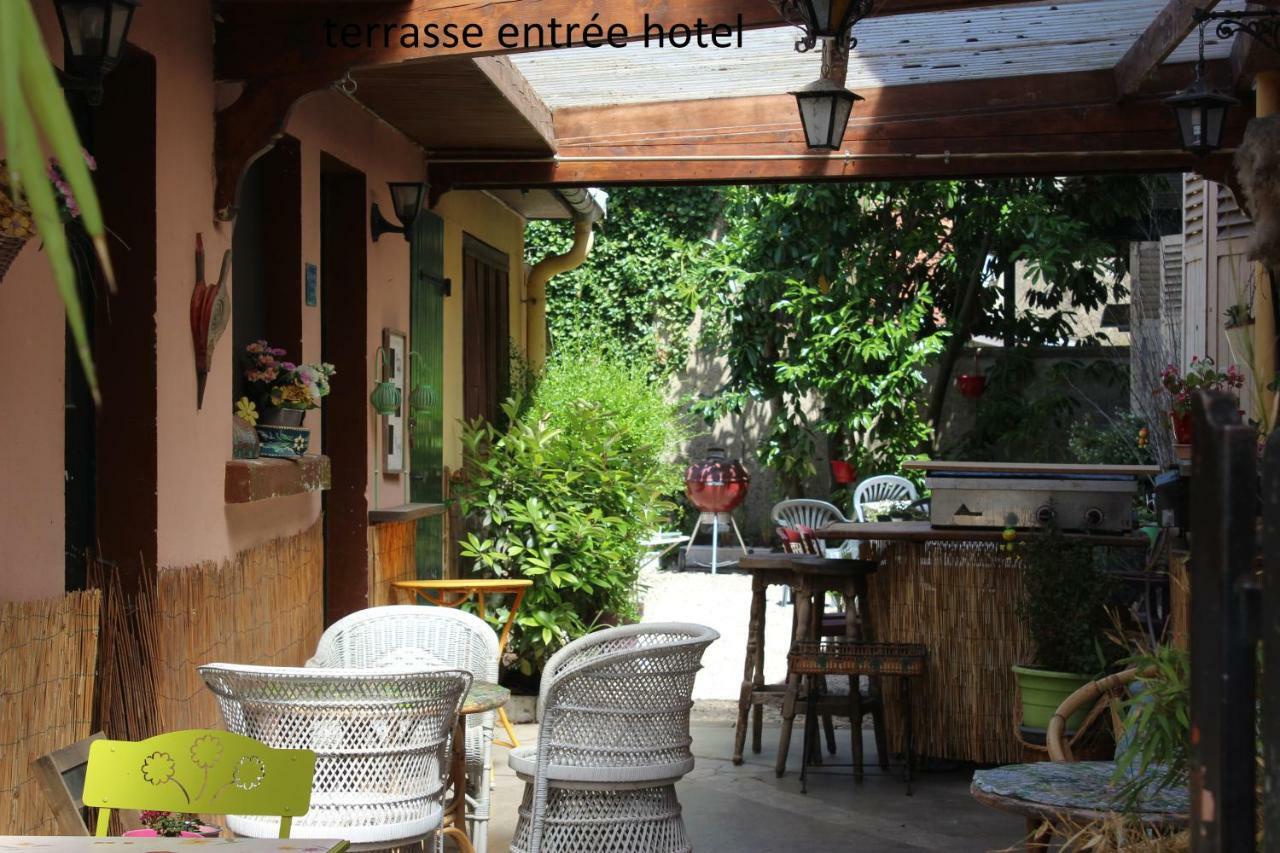 Hotel Le Dervois 代地区蒙蒂耶 外观 照片