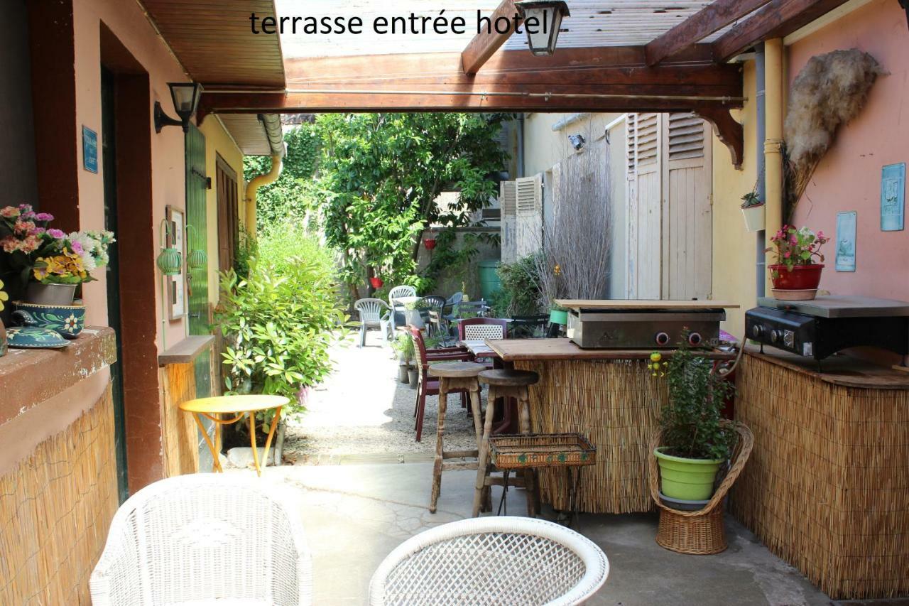 Hotel Le Dervois 代地区蒙蒂耶 外观 照片